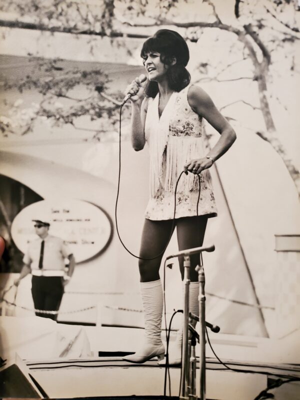 About Donna Fargo Fan Club